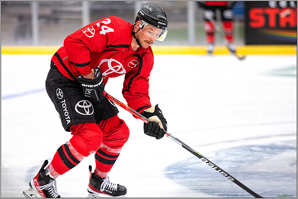 PENNY DEL; Koelner Haie Wintergame Training; Koeln, 02.12.2022
